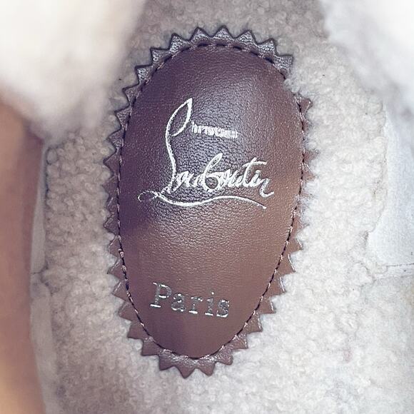 Christian Louboutin Tan Beige CL Chelsea Booty Lug Shearling Ankle Boots EU 39.5 - Picture 10 of 14